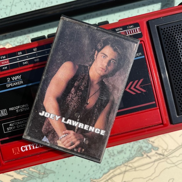 Vintage 1993 Joey Lawrence Cassette Tape - Picture 1 of 3